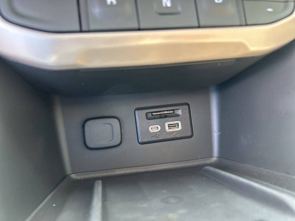 Used 2023 GMC Acadia Denali w/ Denali Ultimate Package image 45