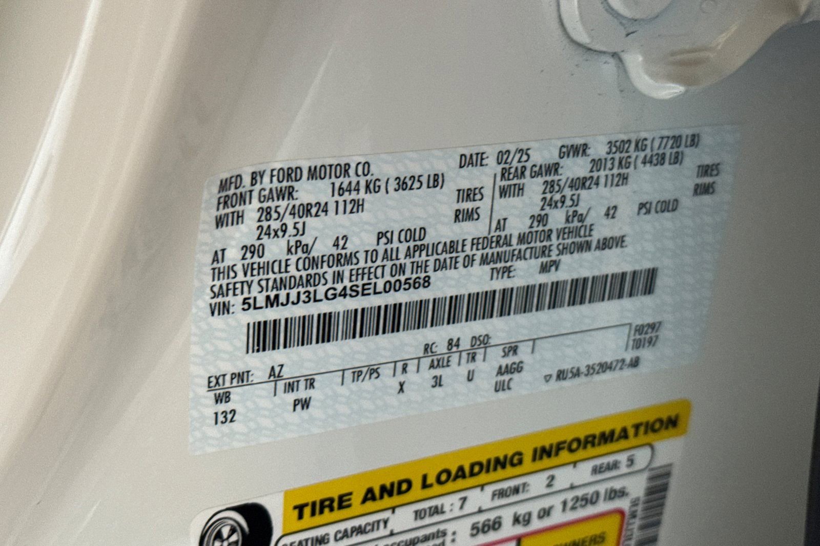 Certified 2025 Lincoln Navigator L Reserve image 29