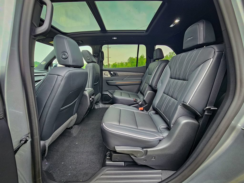 New 2026 Buick Enclave Avenir w/ Super Cruise Package AWD/4WD image 33