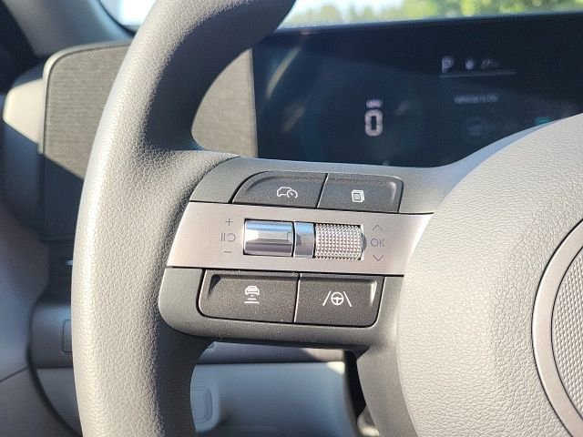 New 2026 Hyundai Kona SE image 19