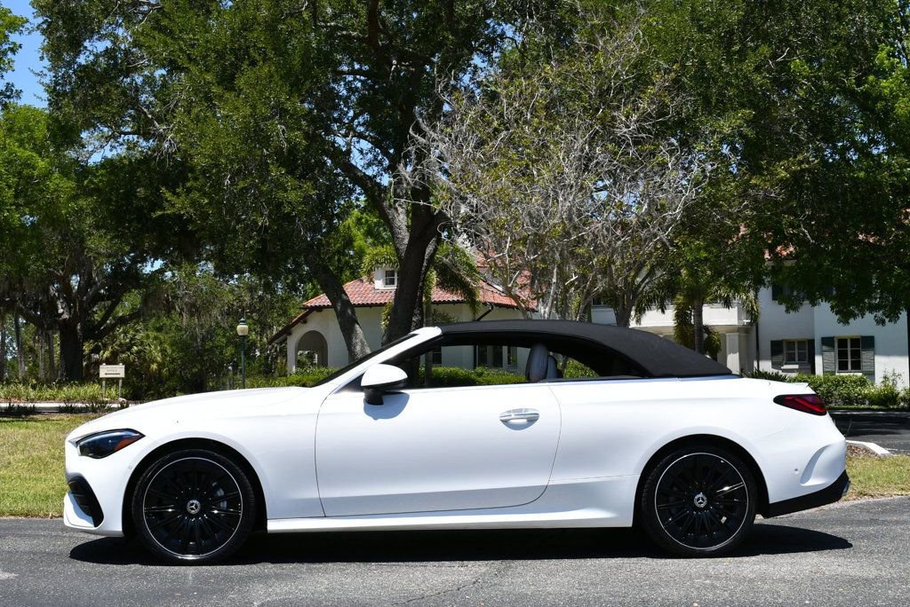 Used 2025 Mercedes-Benz CLE 450 4MATIC Cabriolet image 34