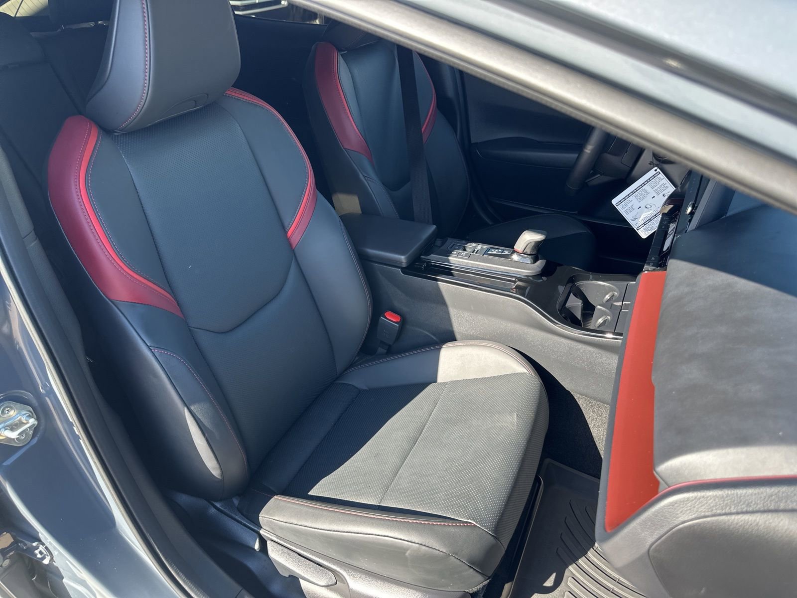 Used 2024 Toyota Prius Prime Premium image 22