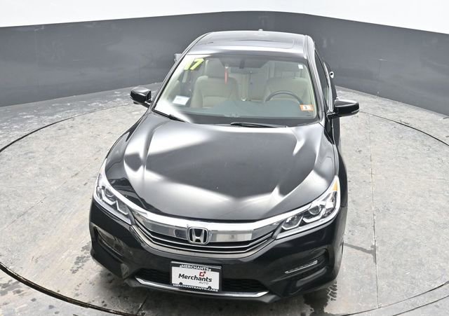Used 2017 Honda Accord EX-L image 19