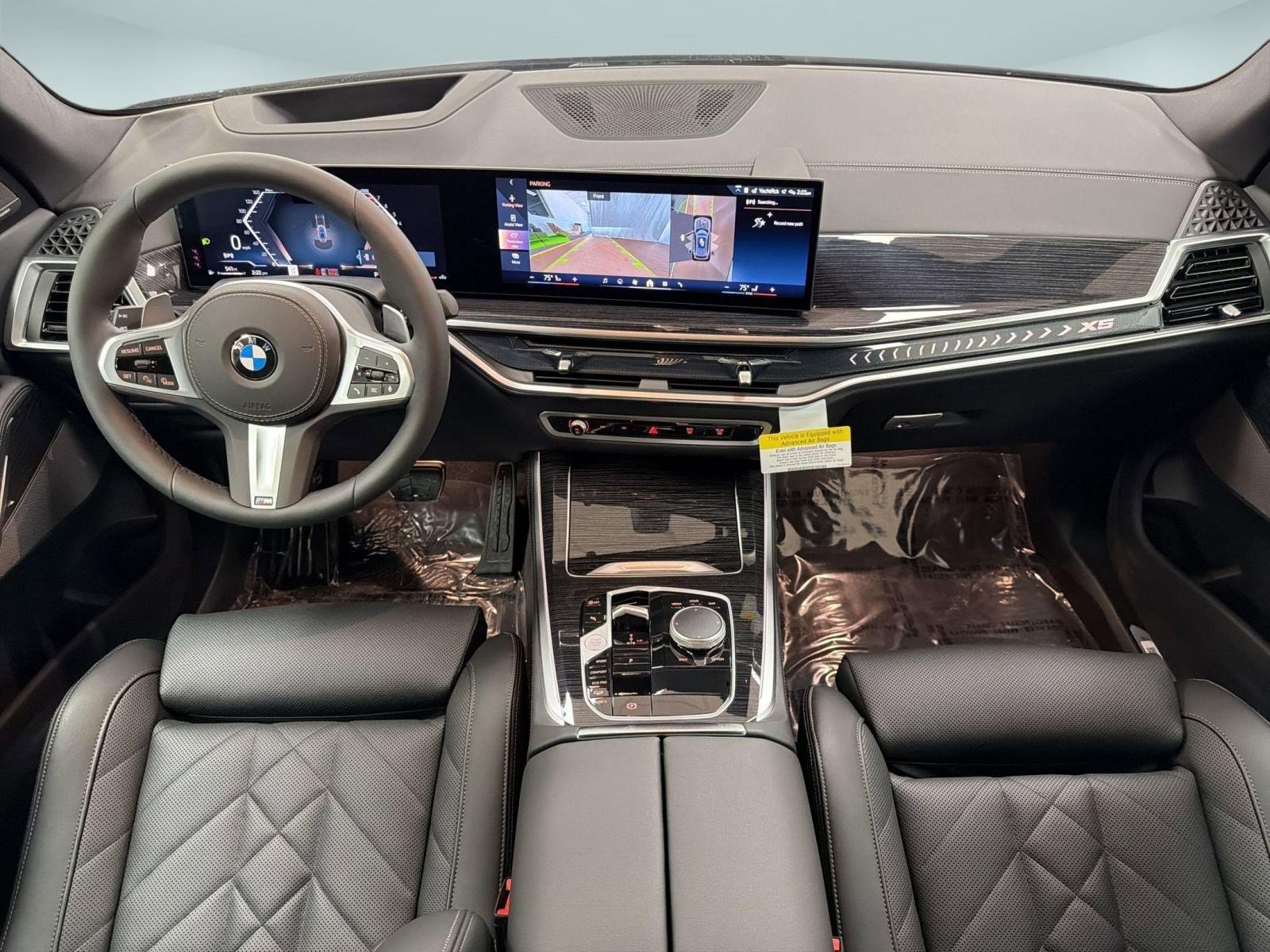 Used 2026 BMW X5 xDrive40i w/ M Sport Package AWD/4WD image 16