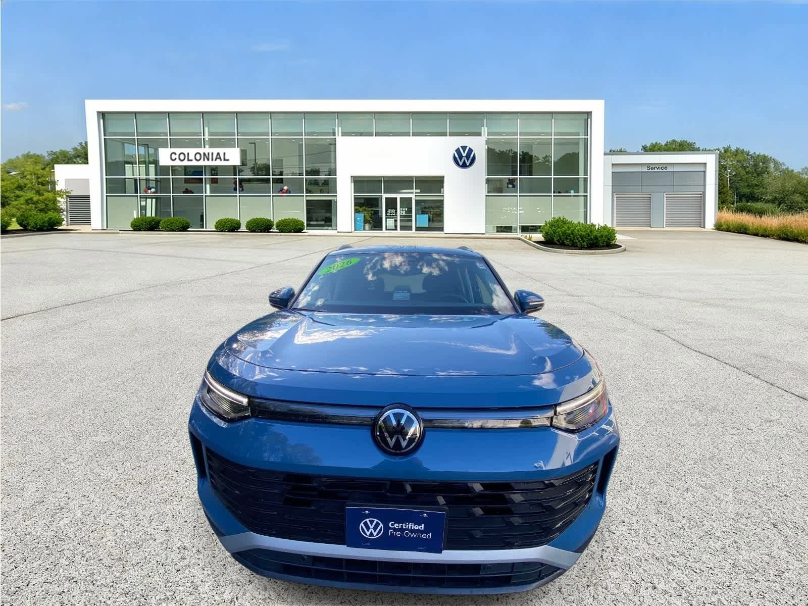 Certified 2026 Volkswagen Tiguan SE w/ Panoramic Sunroof Package AWD/4WD image 8