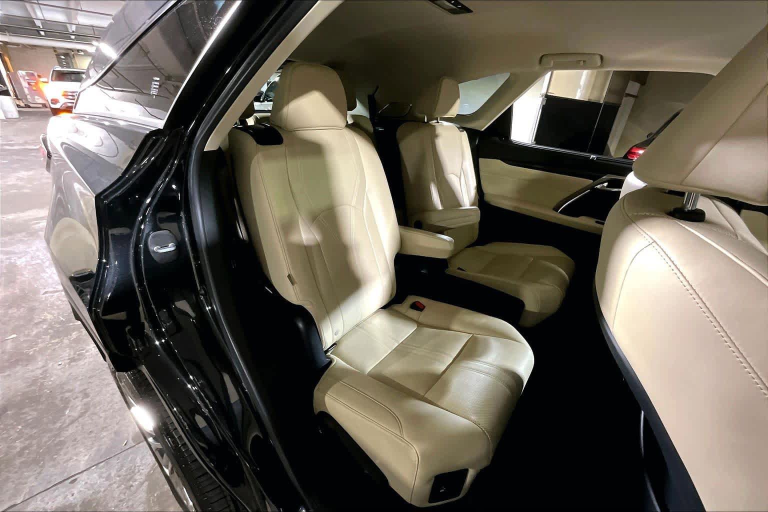 Used 2022 Lexus RX 450hL Luxury w/ Cold Area Package (CT) image 35