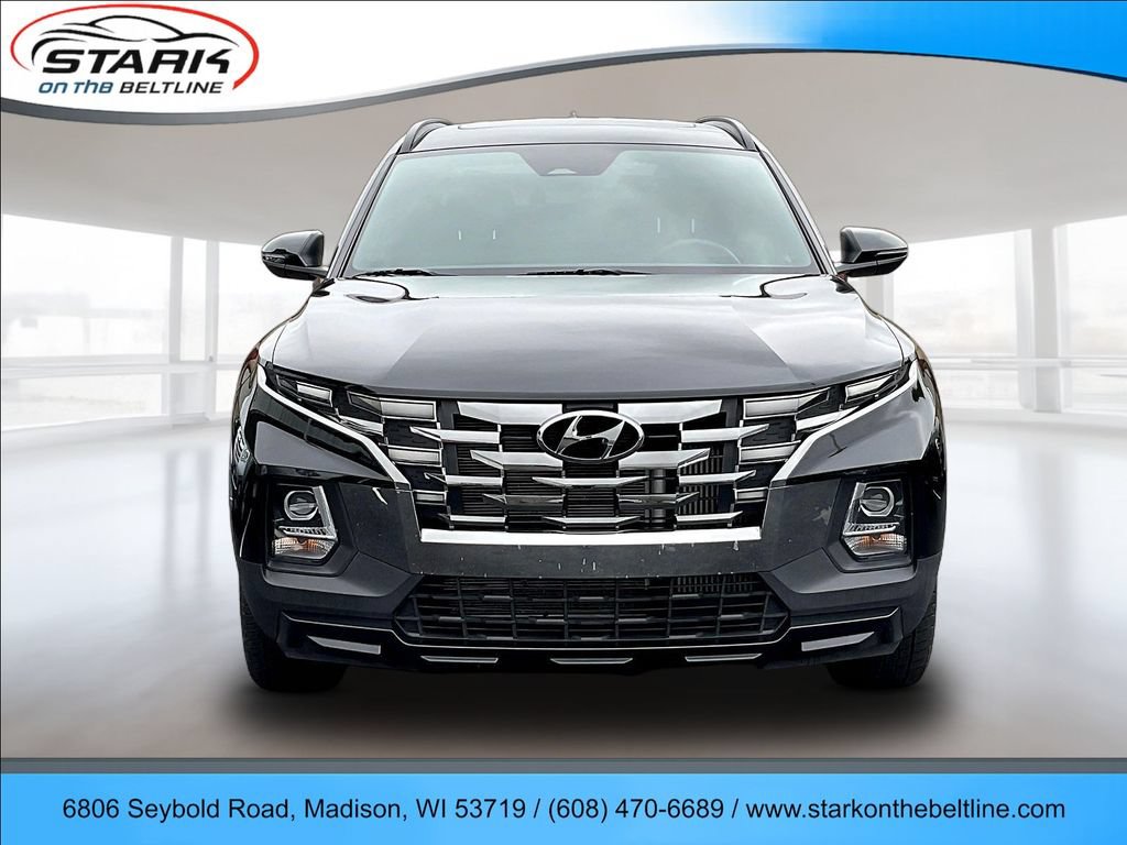 Used 2023 Hyundai Santa Cruz Night AWD/4WD image 2