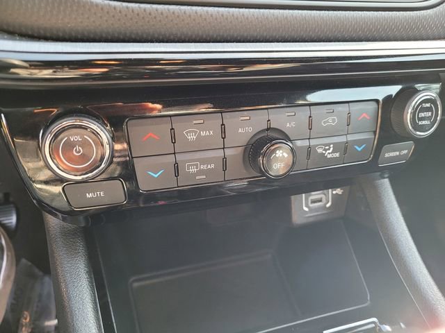 Used 2024 Jeep Compass Trailhawk image 20