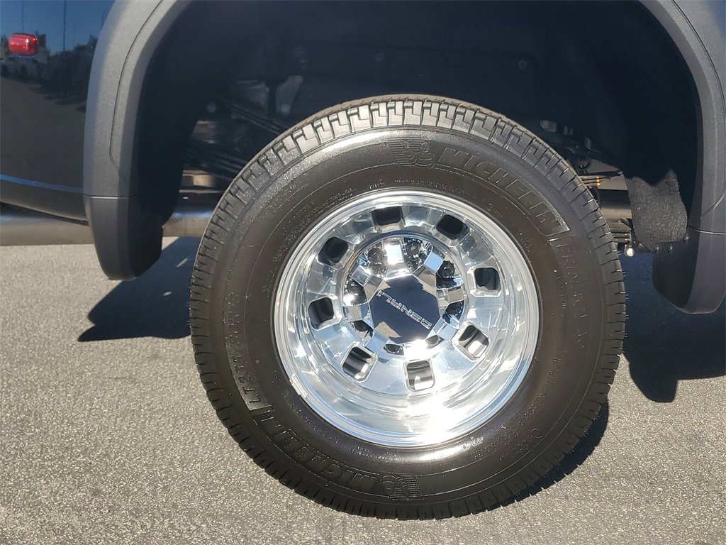 New 2026 GMC Sierra 3500 Denali Ultimate image 5