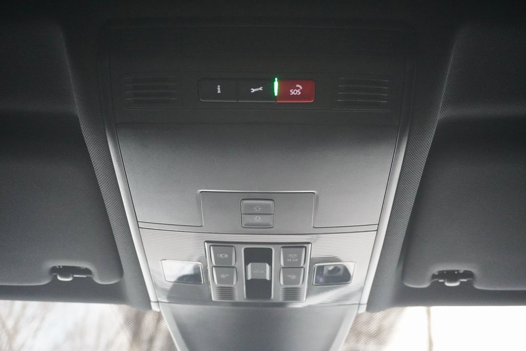 Used 2021 Volkswagen Tiguan SEL Premium R-Line image 20