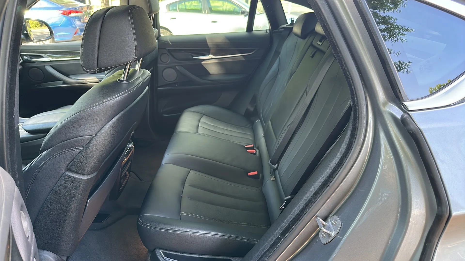 Used 2018 BMW X6 xDrive35i AWD/4WD image 16