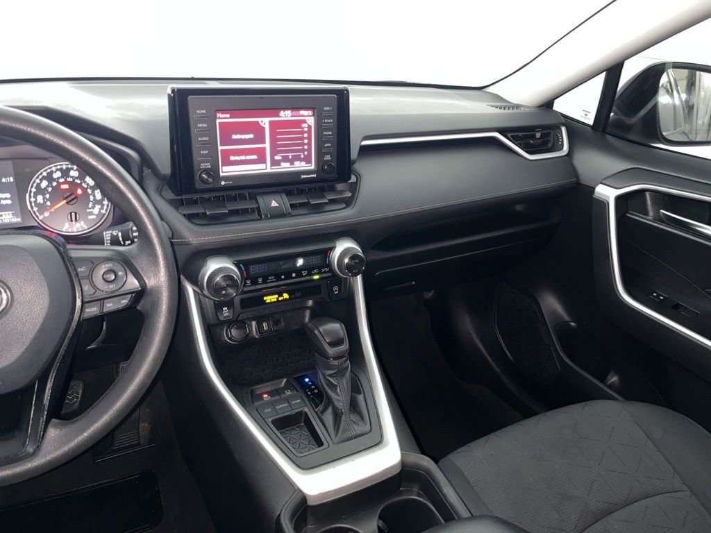 Used 2021 Toyota RAV4 XLE image 34