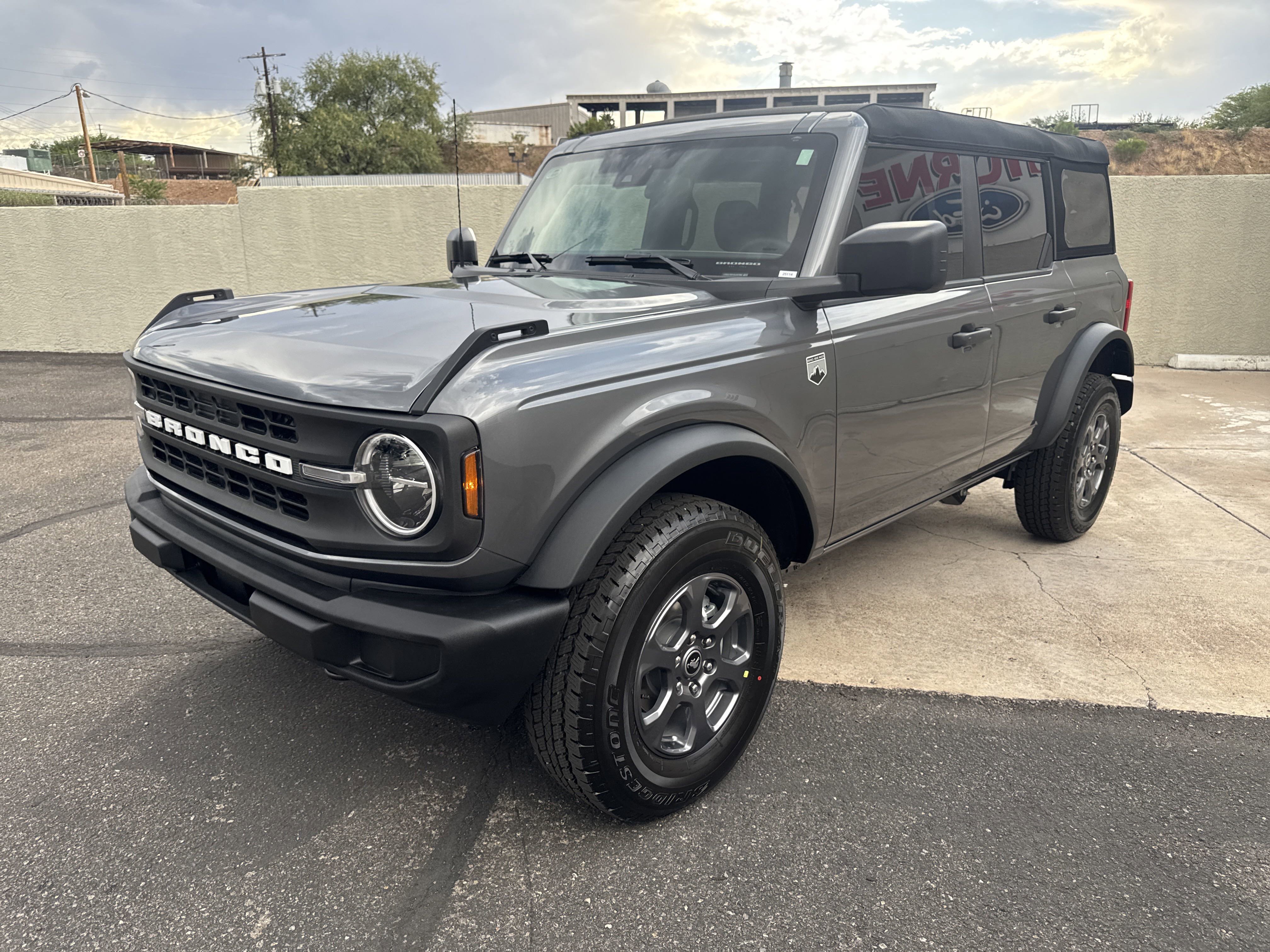 New 2025 Ford Bronco Big Bend image 3