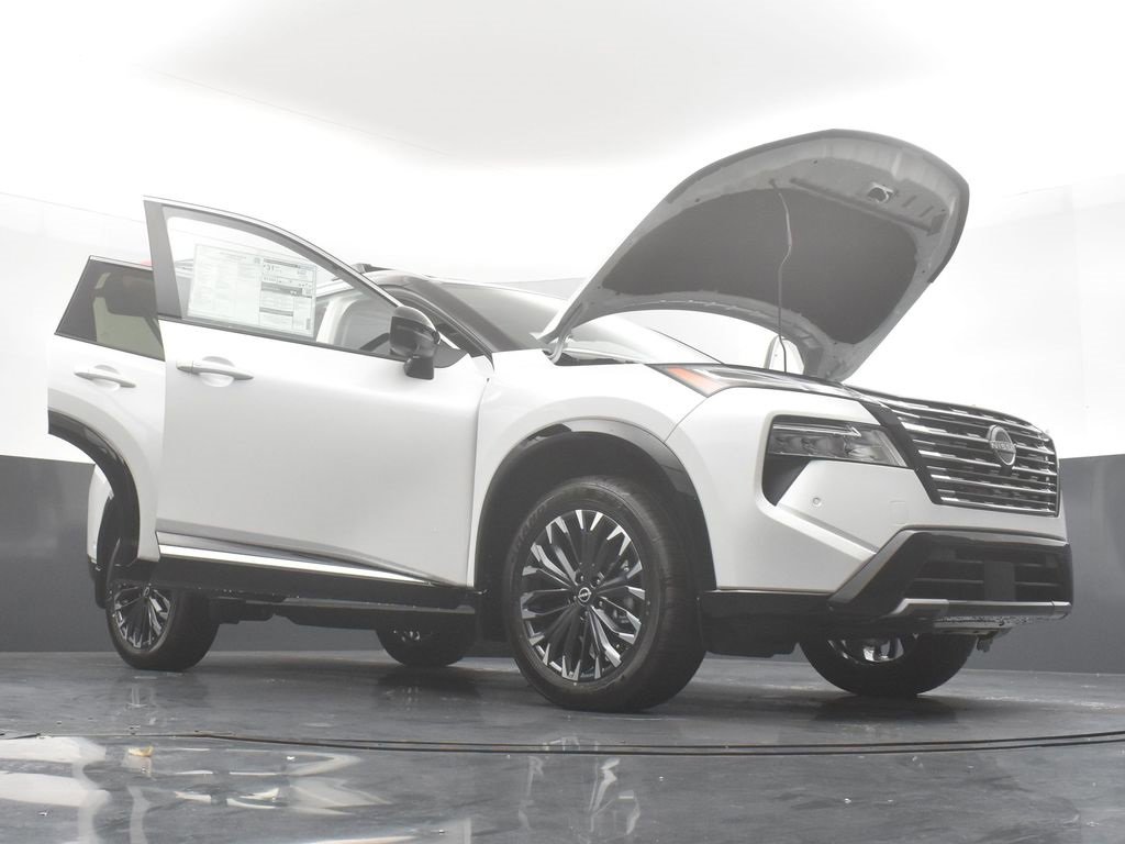 New 2026 Nissan Rogue Platinum image 38