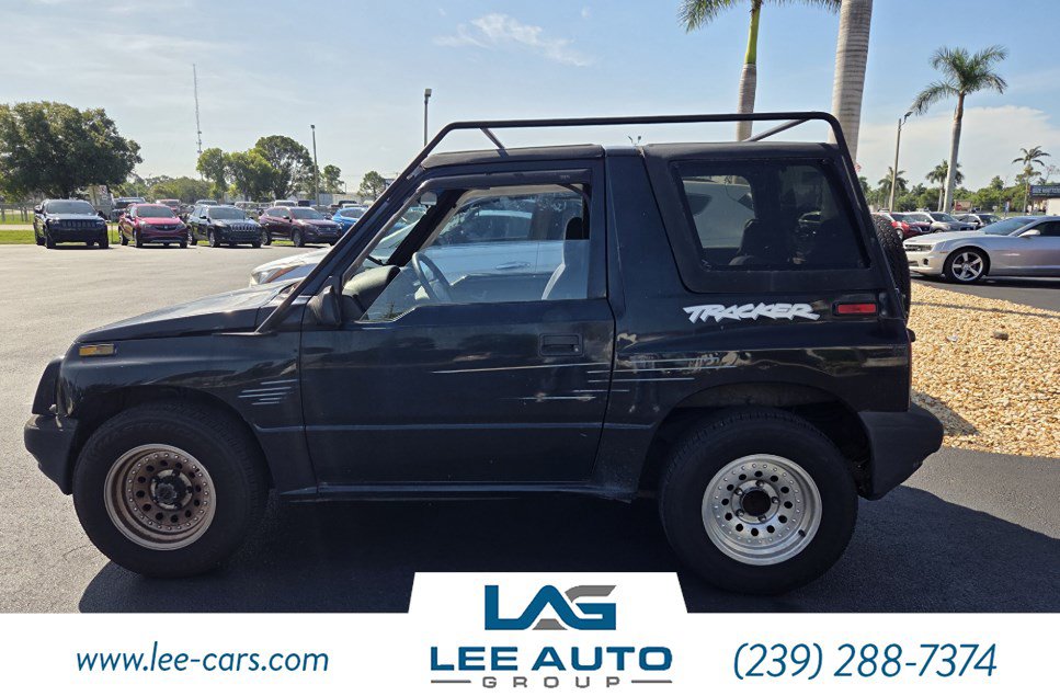 Used 1998 Chevrolet Tracker 4WD Convertible image 3