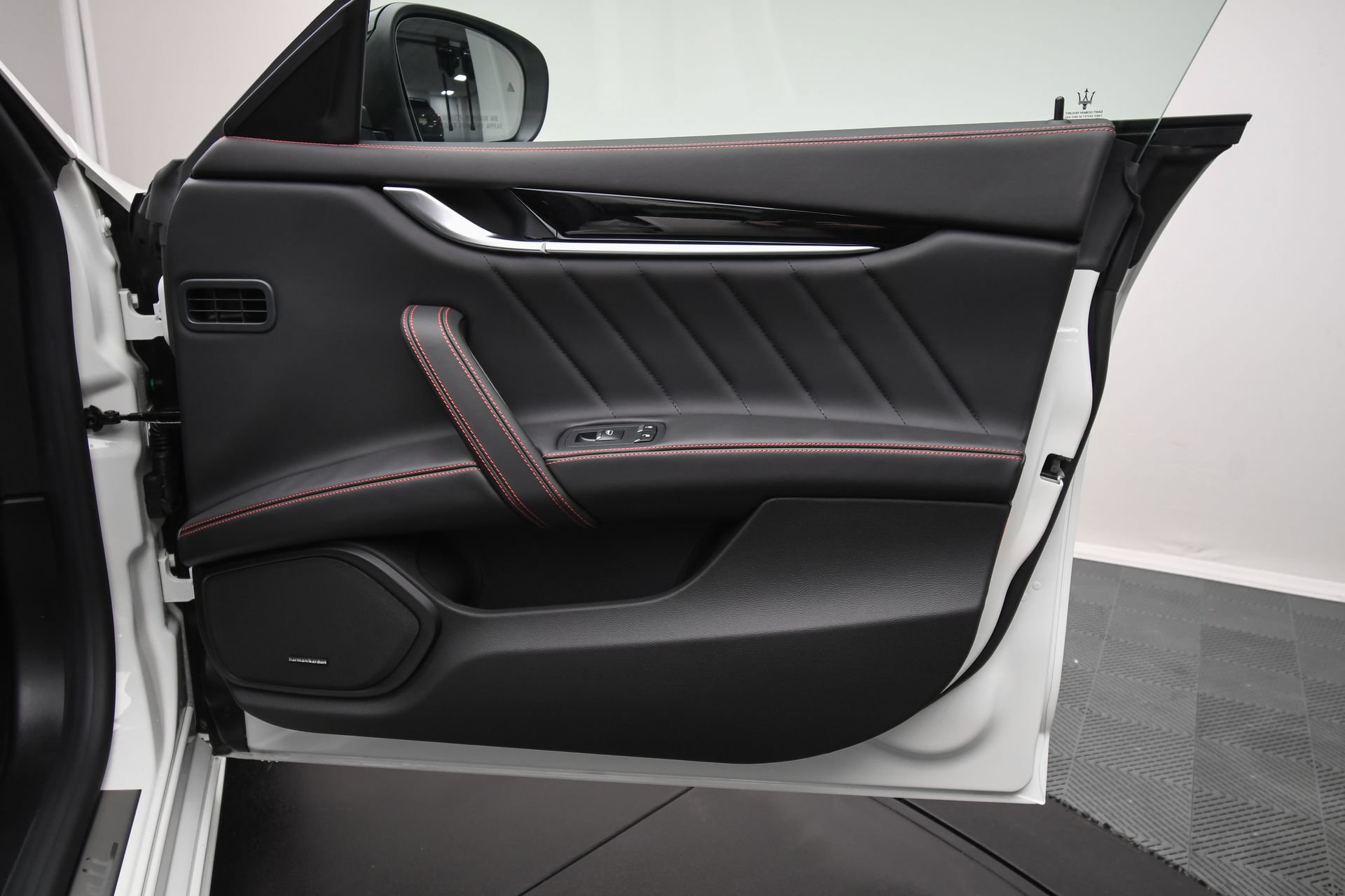 New 2024 Maserati Ghibli Modena Ultima Q4 AWD/4WD image 43