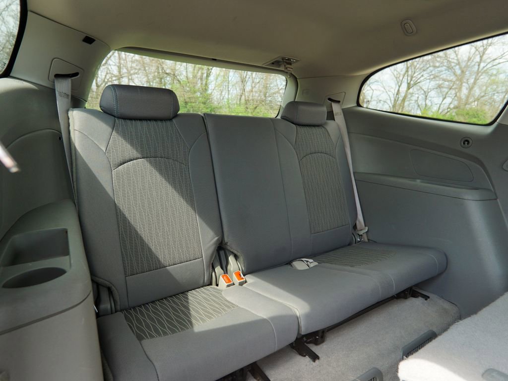 Used 2013 Chevrolet Traverse LS image 26