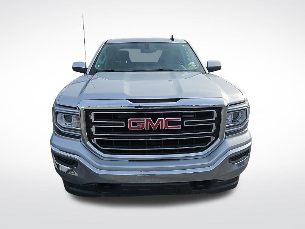 Used 2018 GMC Sierra 1500 SLE image 2