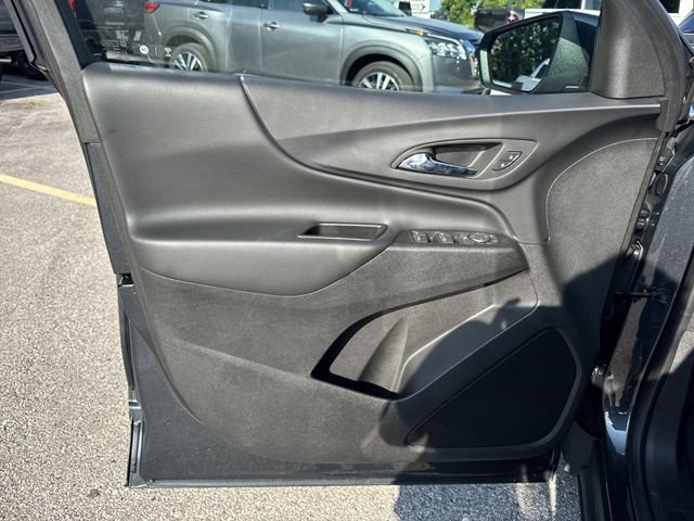 Used 2023 Chevrolet Equinox LT w/ LPO, Floor Liner Package FWD image 21
