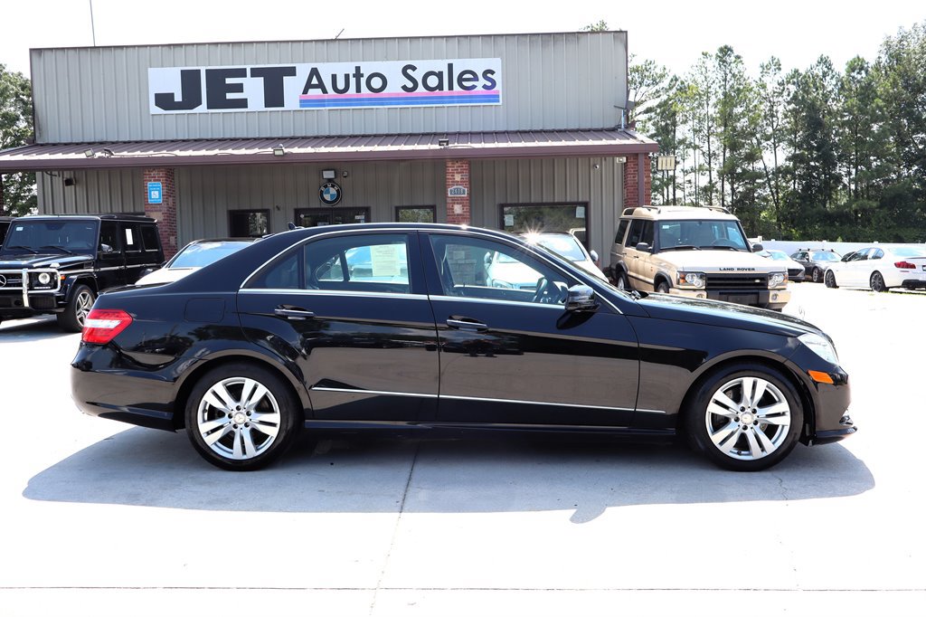 Used 2013 Mercedes-Benz E 350 BlueTEC Sedan image 8