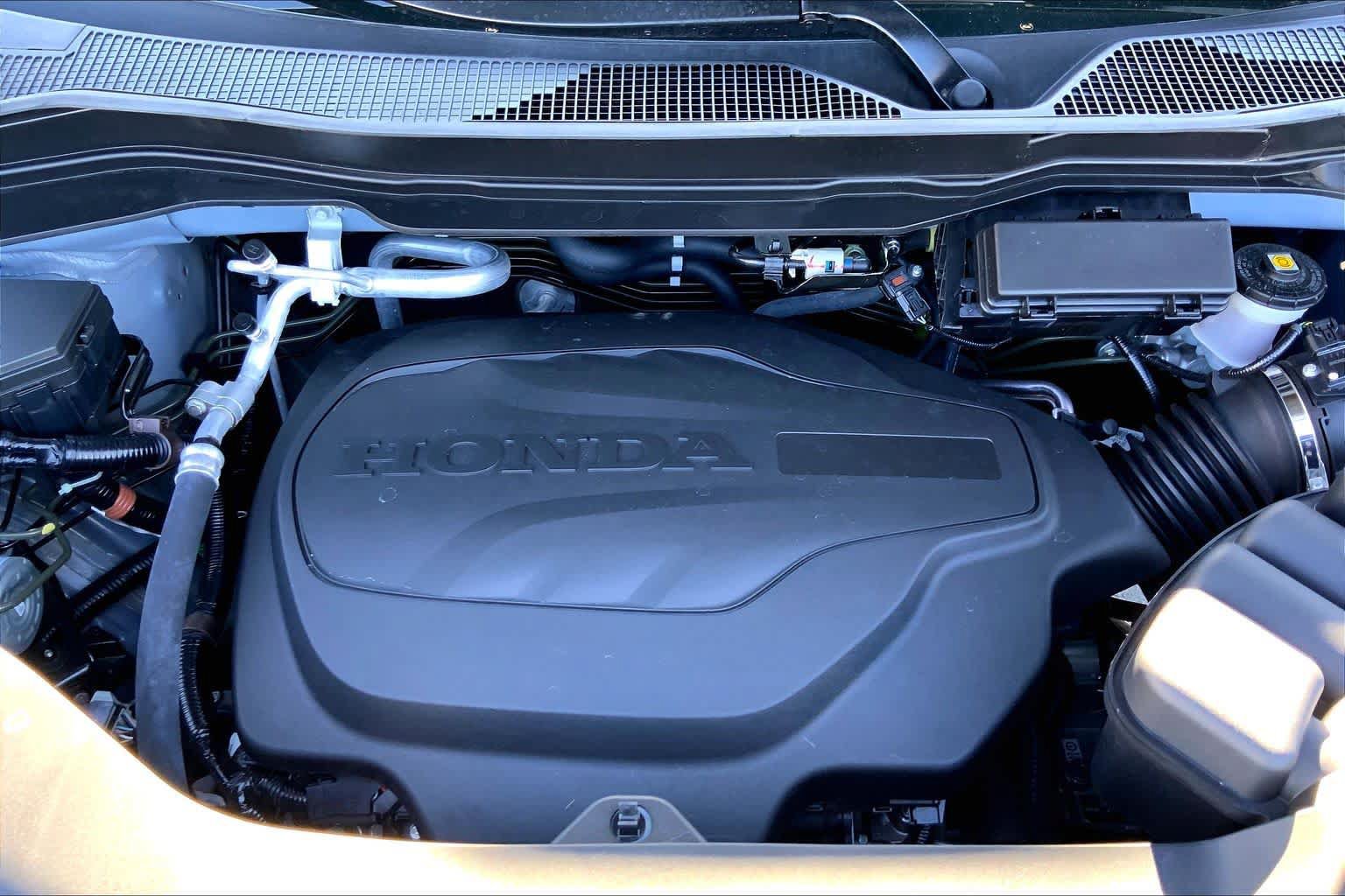 Used 2025 Honda Passport EX-L image 30