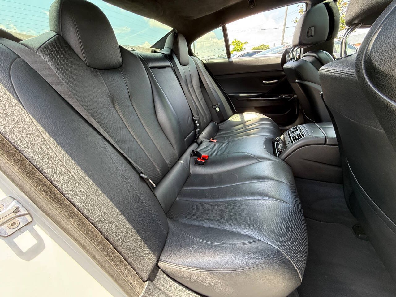 Used 2015 BMW 640i Gran Coupe RWD image 32