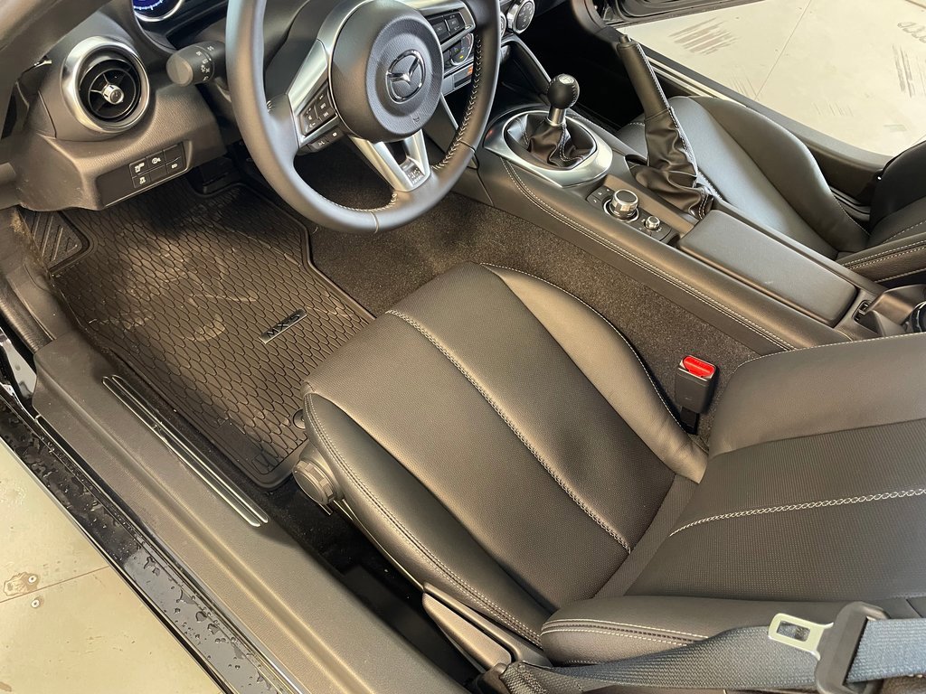 New 2025 MAZDA MX-5 Miata Grand Touring w/ Appearance Package image 23