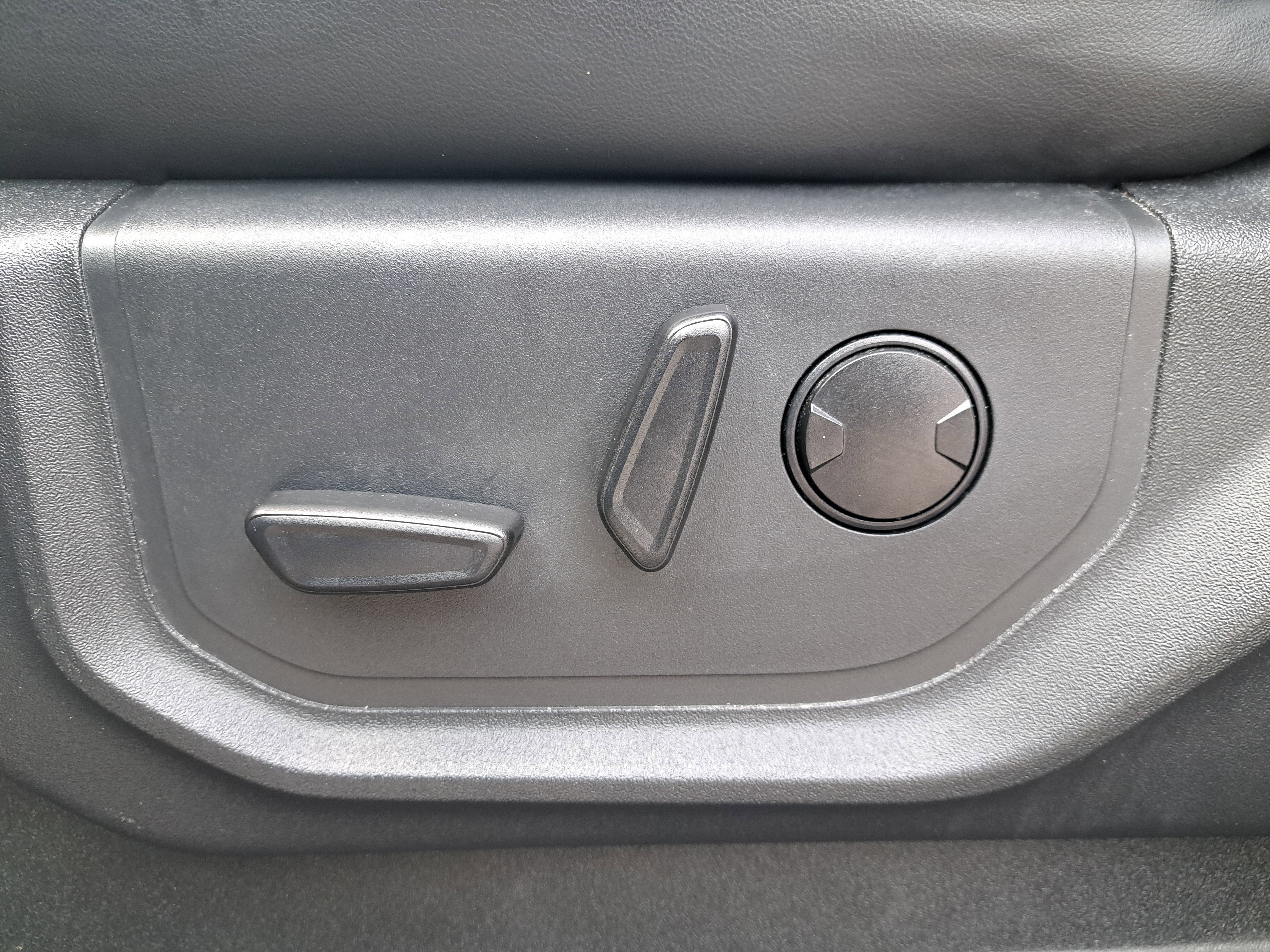 Used 2024 Ford Expedition Max XLT AWD/4WD image 17