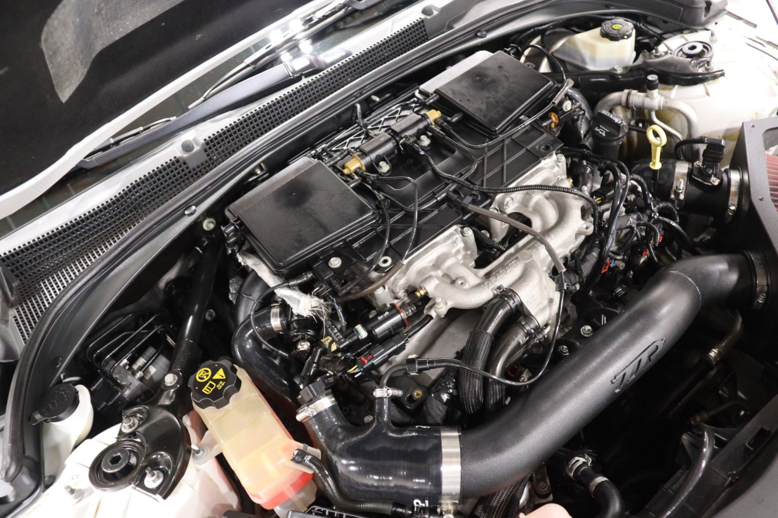 Used 2016 Cadillac ATS V w/ Carbon Fiber Package image 17