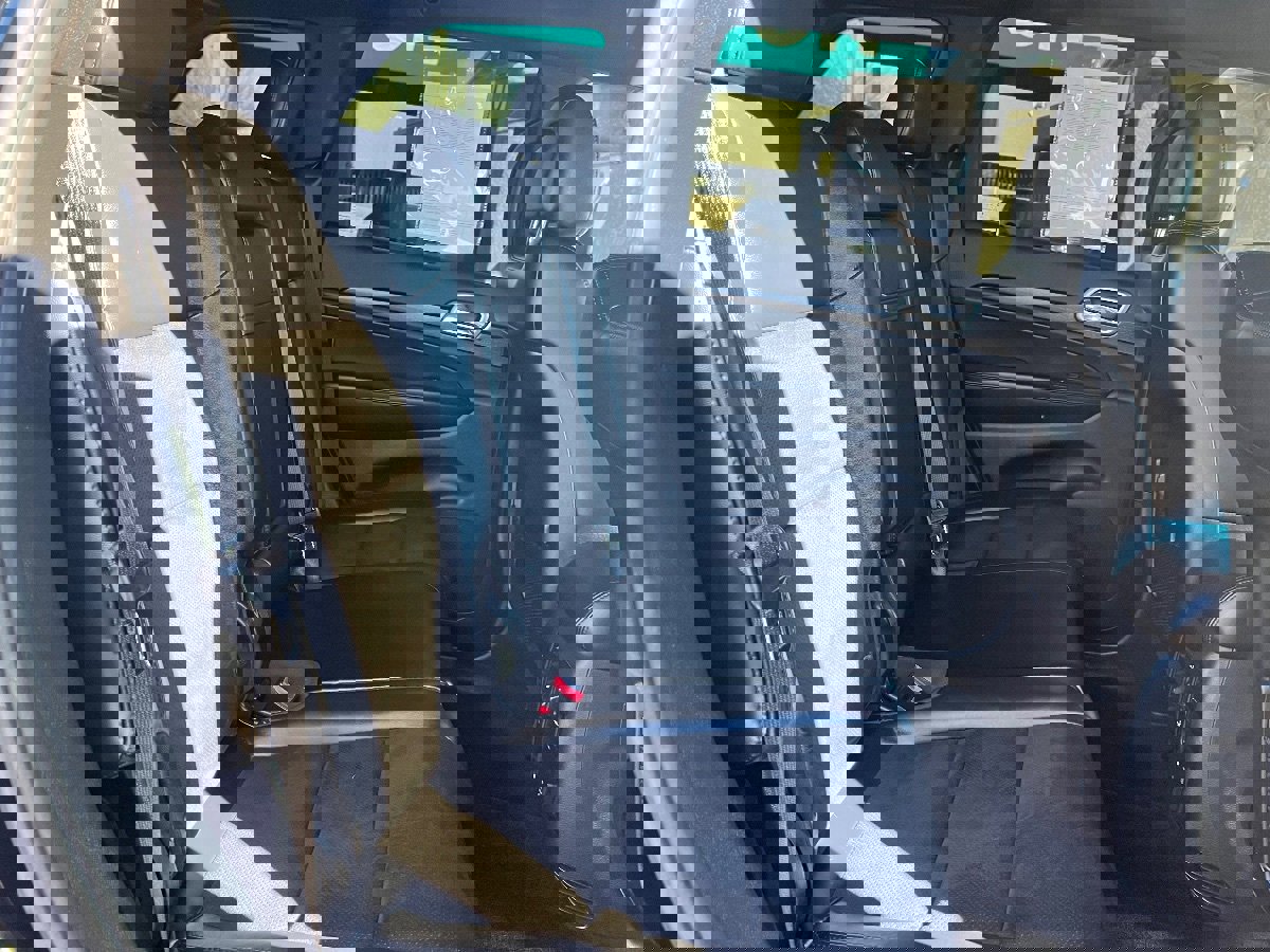 Used 2018 Jeep Grand Cherokee Altitude image 33