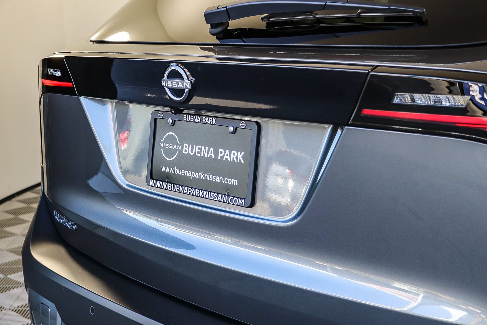 New 2027 Nissan Kicks SV FWD image 10