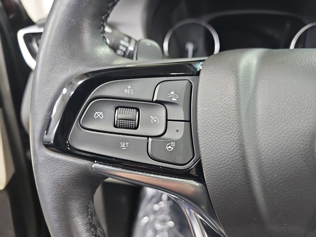 Certified 2024 Buick Enclave Avenir w/ Avenir Technology Package image 23