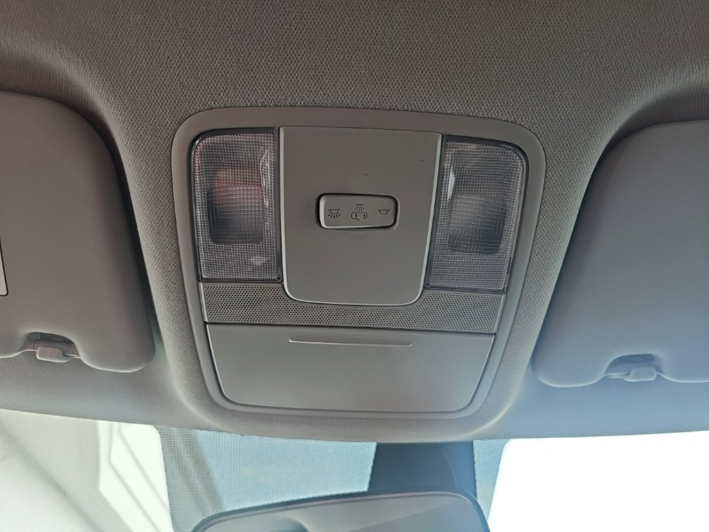 Used 2025 Kia Soul LX FWD image 20