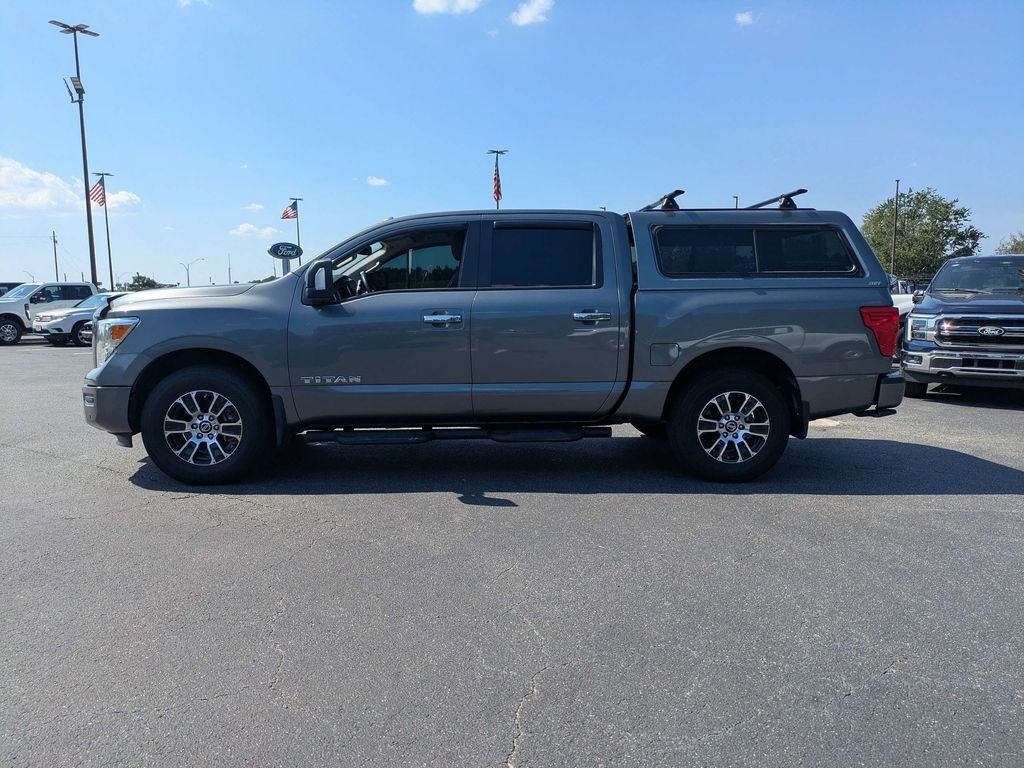 Used 2021 Nissan Titan SV w/ SV Convenience Package AWD/4WD image 7