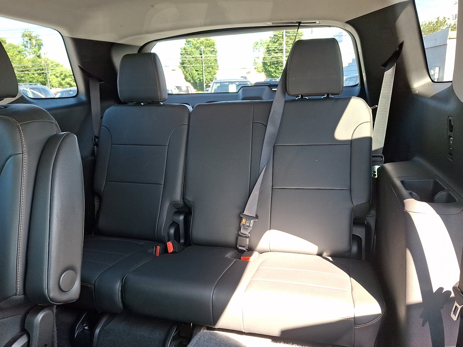 Used 2019 Chevrolet Traverse LT w/ LT Premium Package AWD/4WD image 11