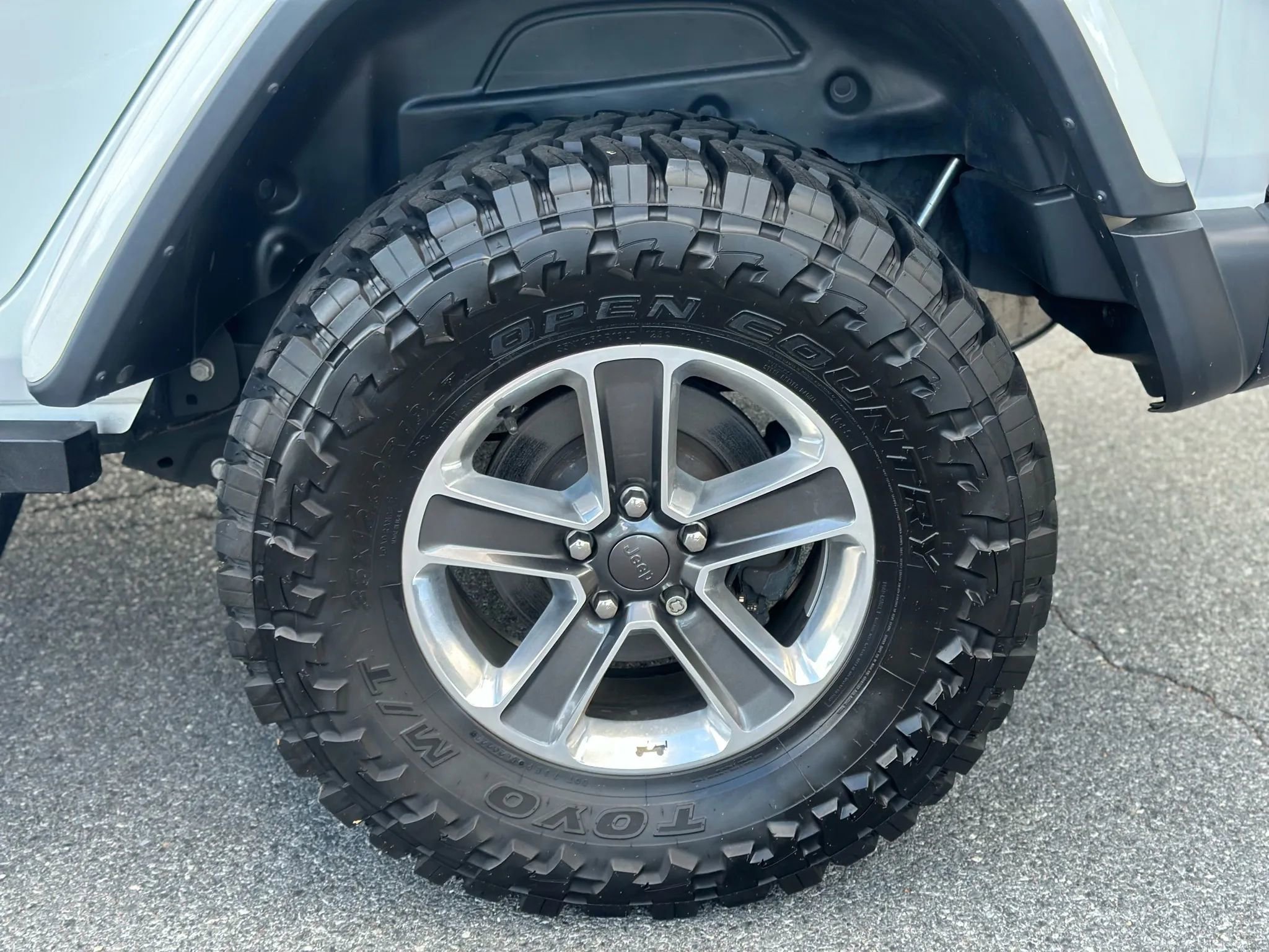 Used 2019 Jeep Wrangler Unlimited Rubicon image 45