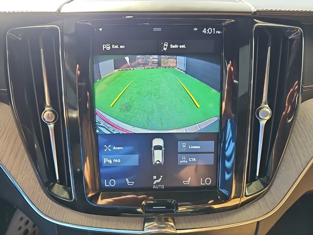 Used 2018 Volvo XC60 T8 Inscription AWD/4WD image 19