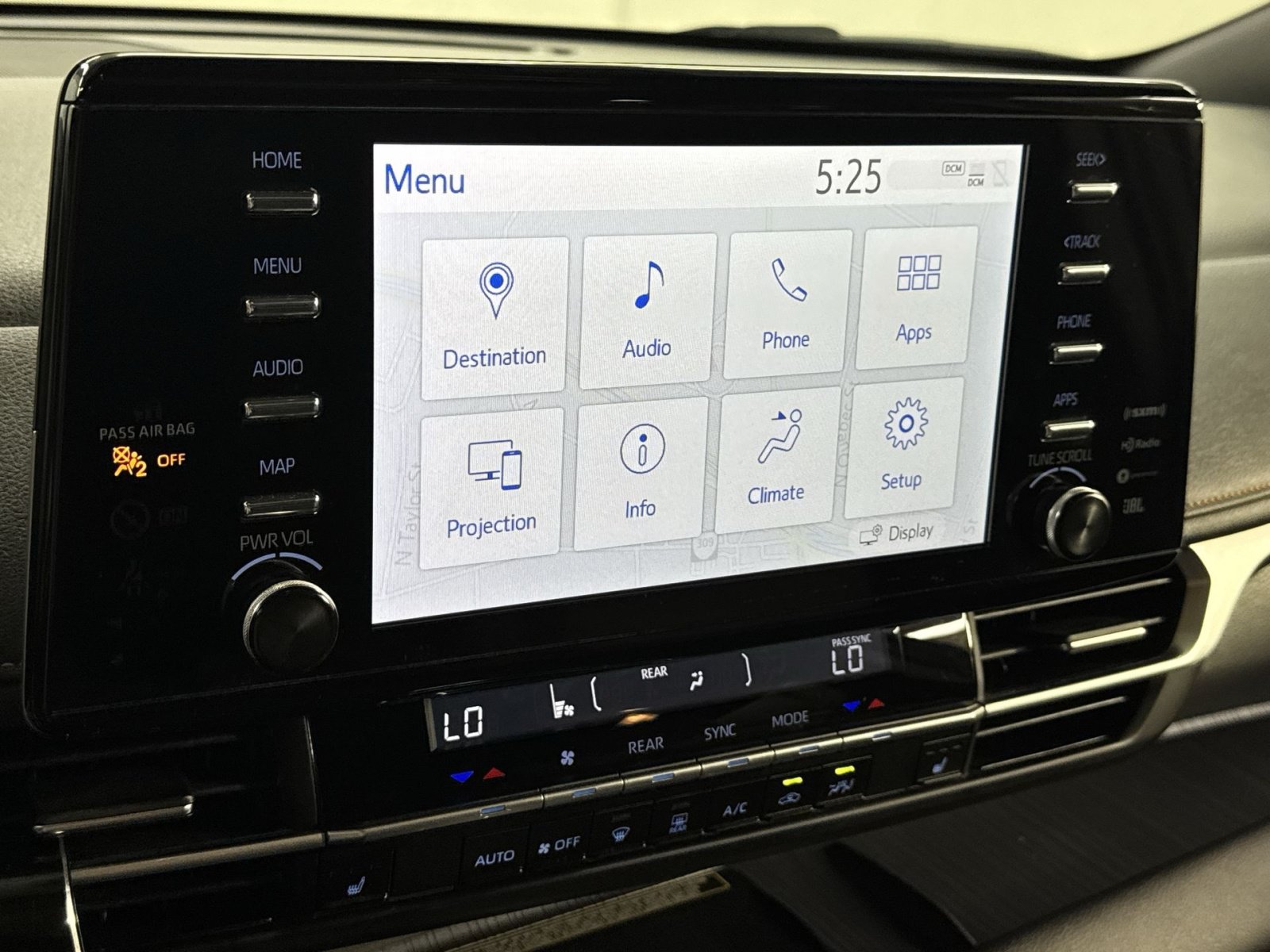 Used 2024 Toyota Sienna XSE w/ XSE Plus Package AWD/4WD image 28
