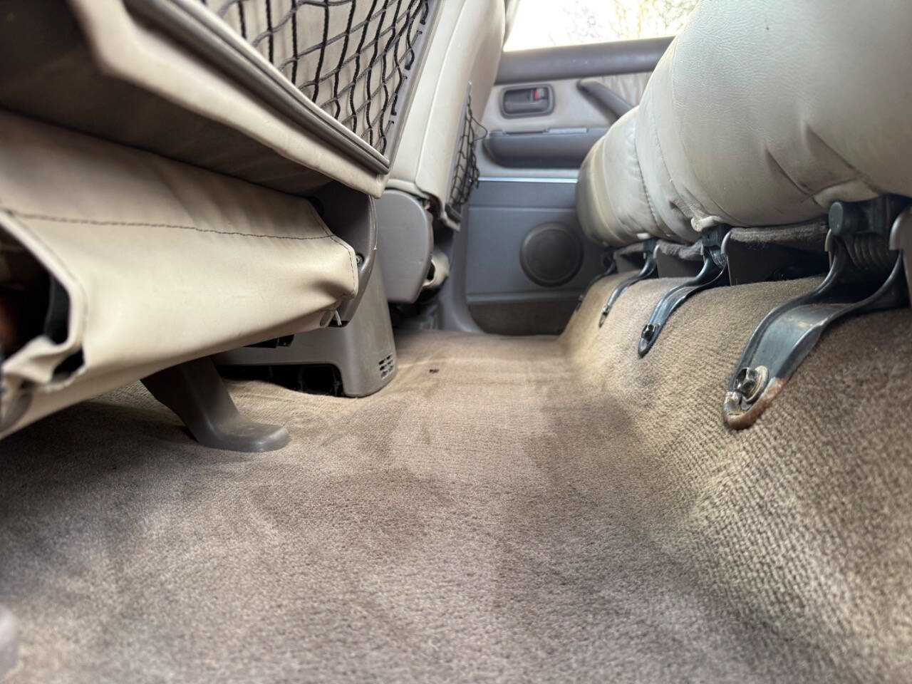 Used 1996 Toyota Land Cruiser image 17