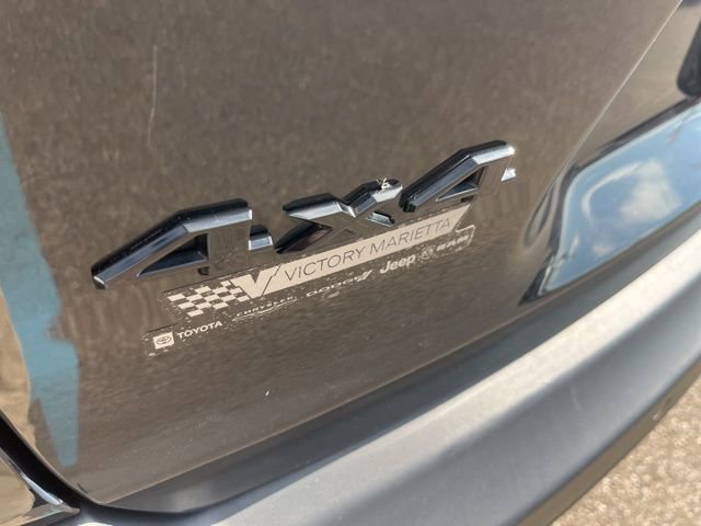 Used 2023 Jeep Cherokee Altitude Lux image 29