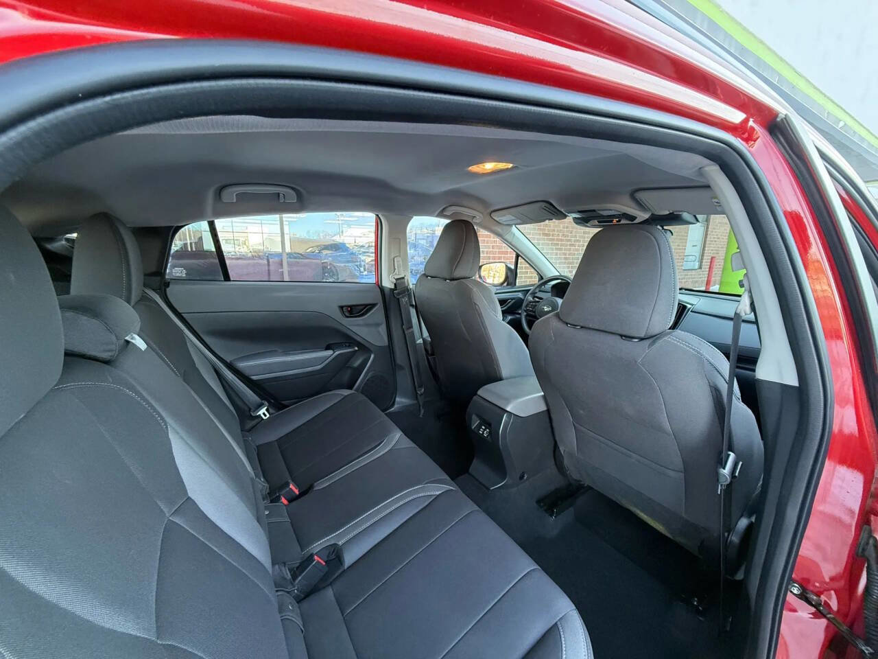 Used 2025 Subaru Crosstrek 2.0i Premium image 23