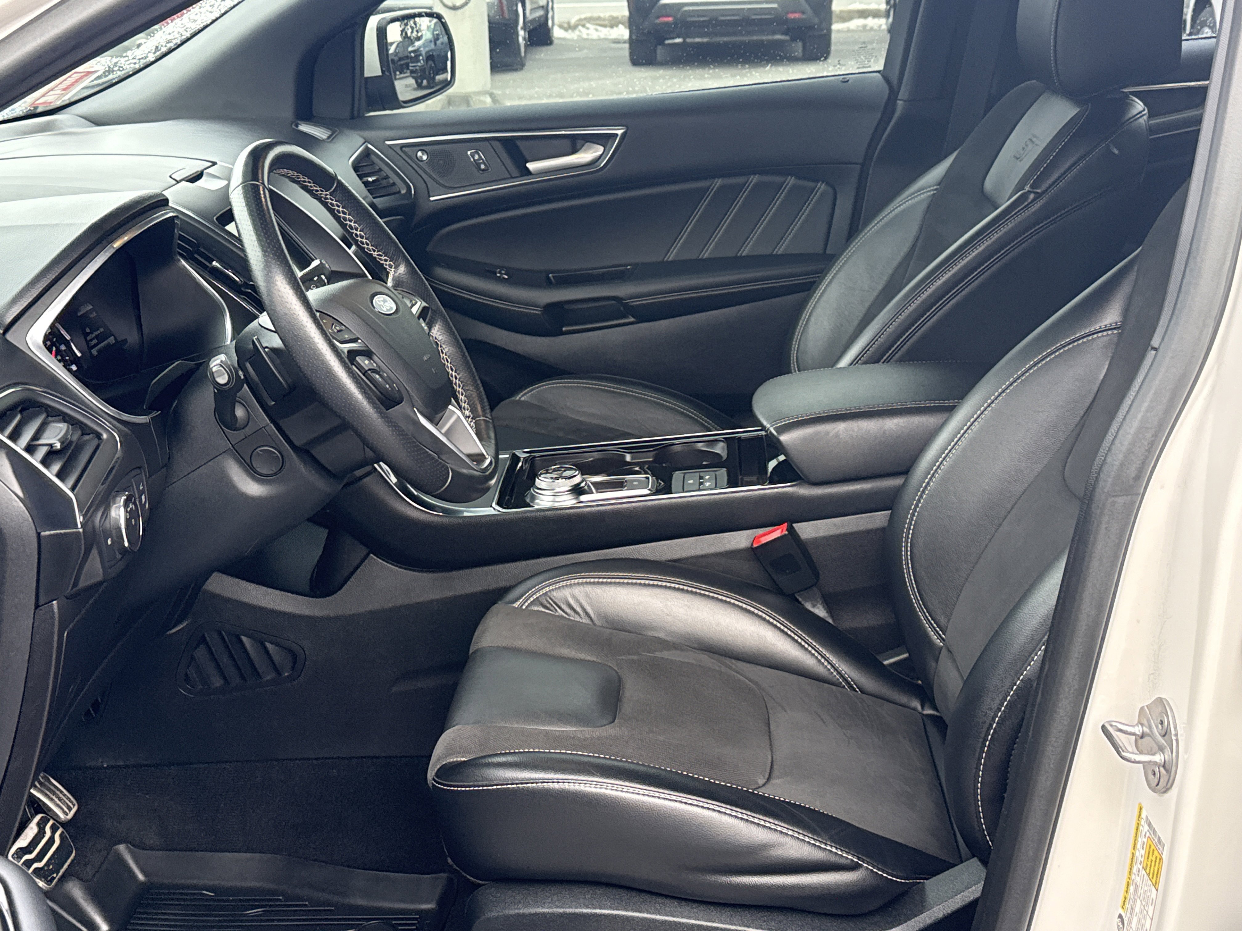 Used 2019 Ford Edge ST w/ Equipment Group 401A image 22