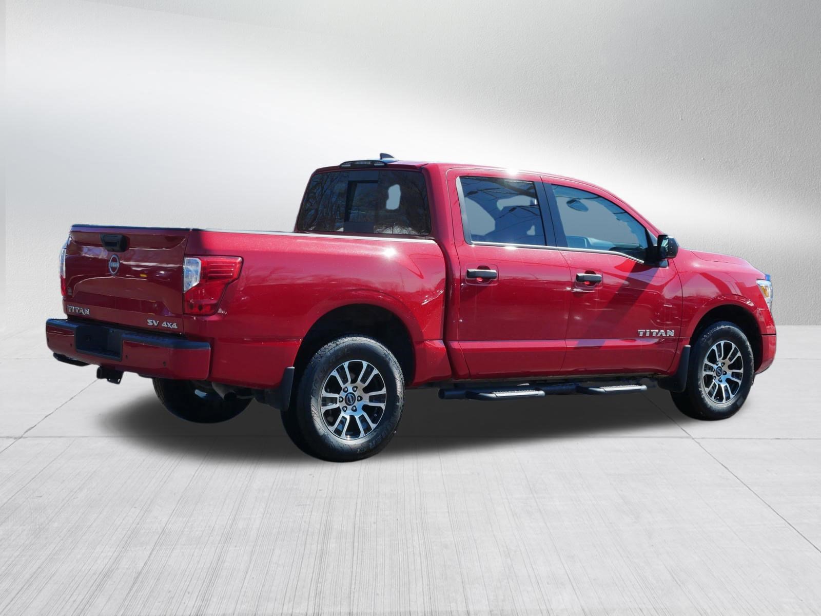 Certified 2024 Nissan Titan SV w/ Accessory Utility Package image 7