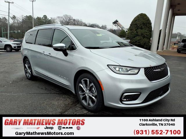 New 2026 Chrysler Pacifica Pinnacle w/ Trailer Tow Group