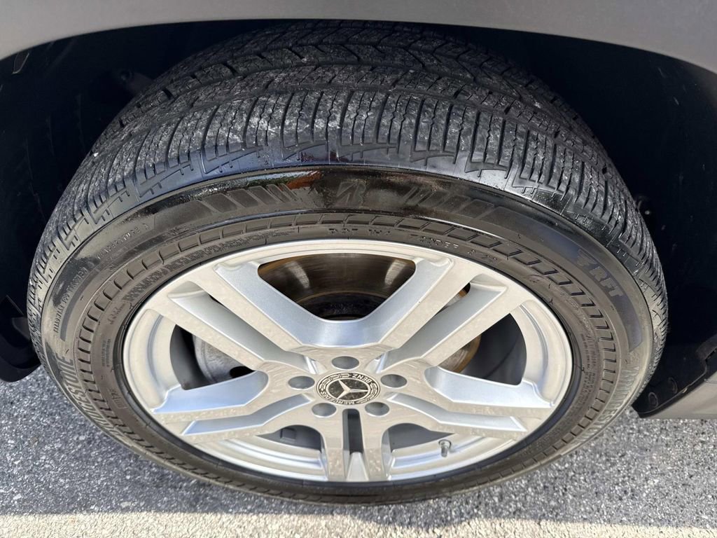 Used 2021 Mercedes-Benz GLA 250 4MATIC image 12