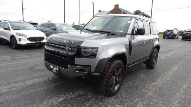 Used 2020 Land Rover Defender 110 X image 3