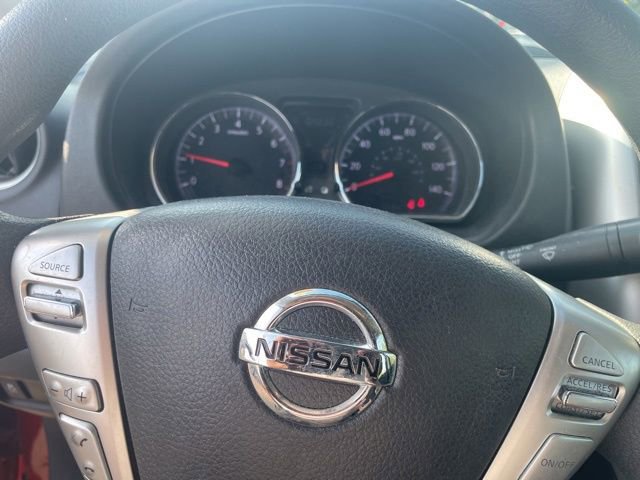 Used 2016 Nissan Versa SV FWD image 11