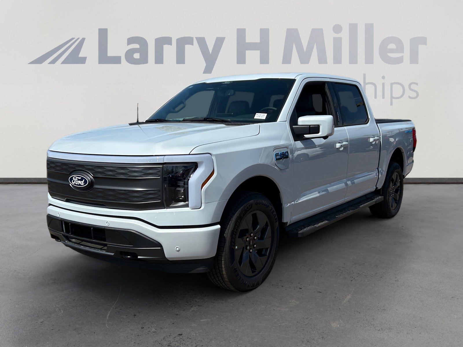 New 2025 Ford F150 Lightning Lariat