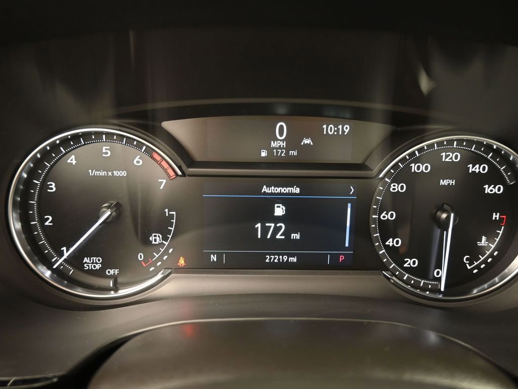 Used 2023 Cadillac XT6 Luxury image 32