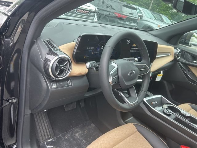 New 2026 Chevrolet Equinox ACTIV w/ Convenience Package III FWD image 8